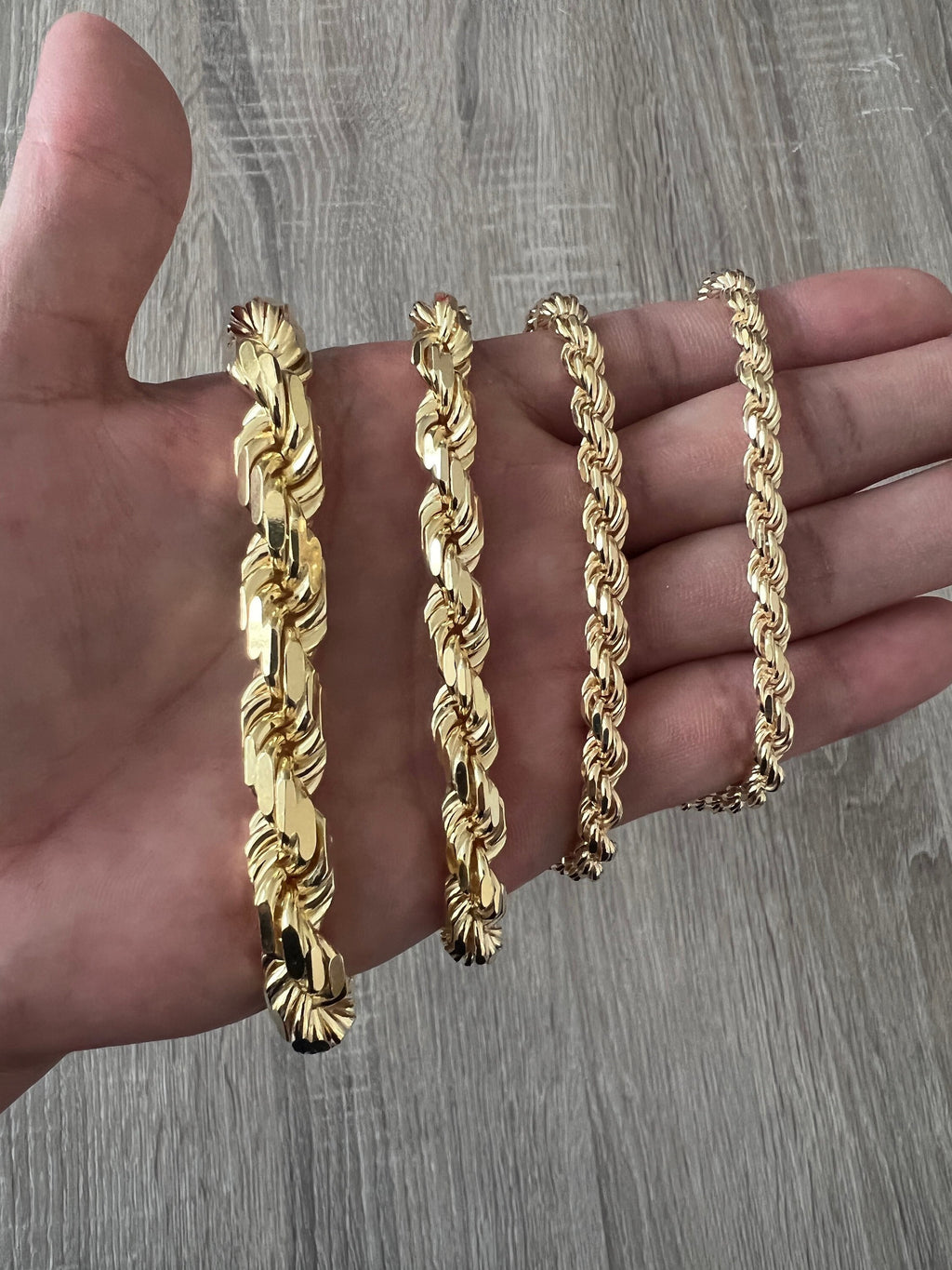 Italian Gold Diamond Cut Rope Chain Bracelet (4mm) in 14k Gold